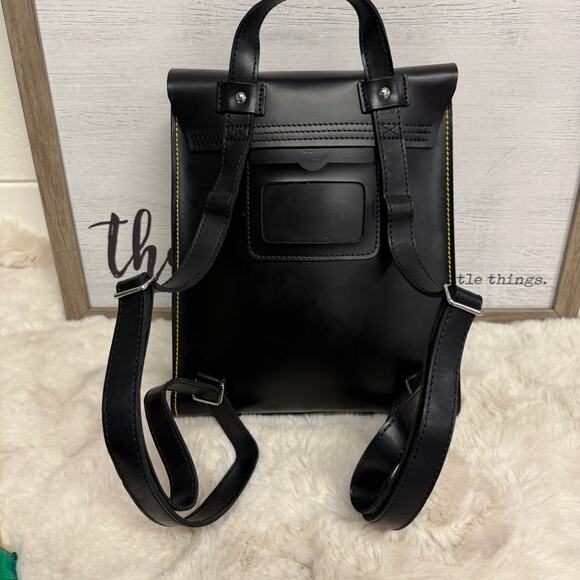 Dr. Martens Black Leather Backpack Unisex Travel Grunge 90s Blogger Classic - Picture 2 of 13